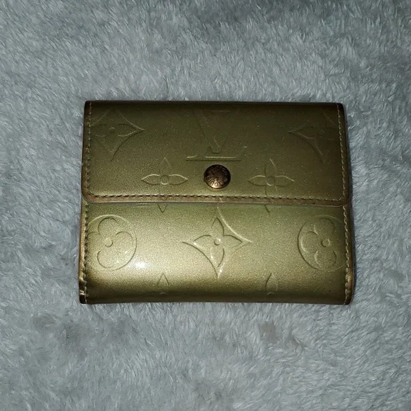 Louis Vuitton Vernis Compact Double Sided Wallet - Picture 3 of 14